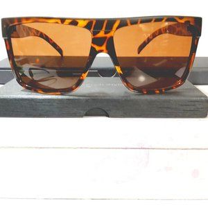 Women Oversize Square Trendy Sunglasses !00%UV Brown Tiger Print Frame 62mm